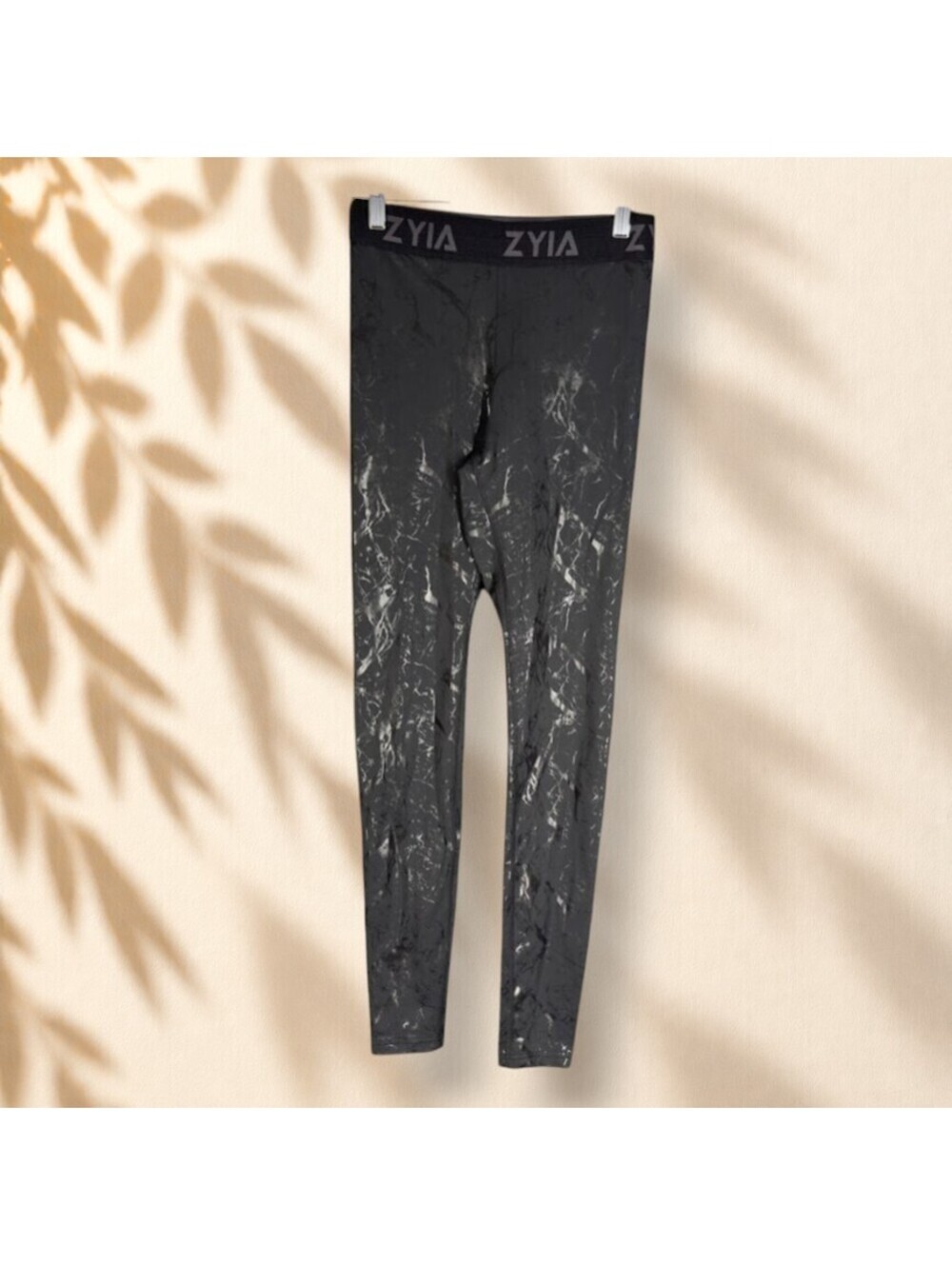 Zyia Activewear Leggings Women 6-8 Black Geometric Mid Rise Pull On Capri Yoga